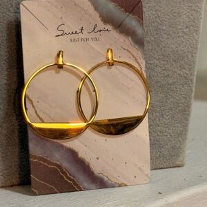 Sweet Love Chic Gold Half-Moon Earrings